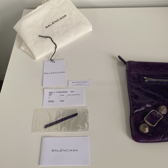 SOLD- Balenciaga Vintage Giant Motocross Flat Violet Purple Clutch Bag Wristlet - Picture 17 of 17